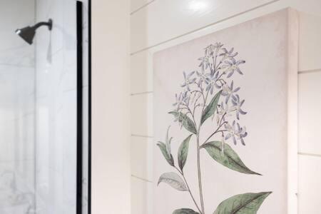 Downtown Luxury Farmhouse Apartment #4 West Dundee Eksteriør bilde